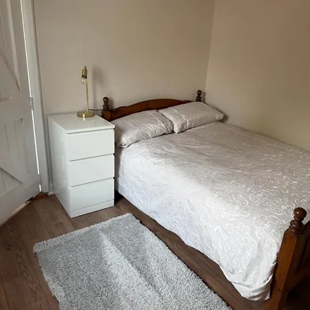 2 Bedroom House - Assumpta Place